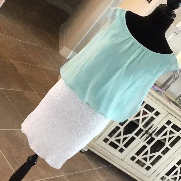 5/48 | Dresses | 548 Blouson Dress Sleeveless Light Green Top White Sequins  Bottom Size S | Poshmark